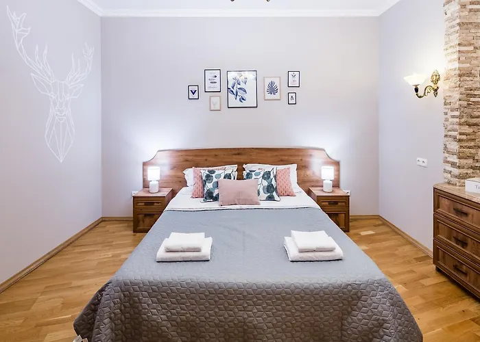 High Castle * Leópolis